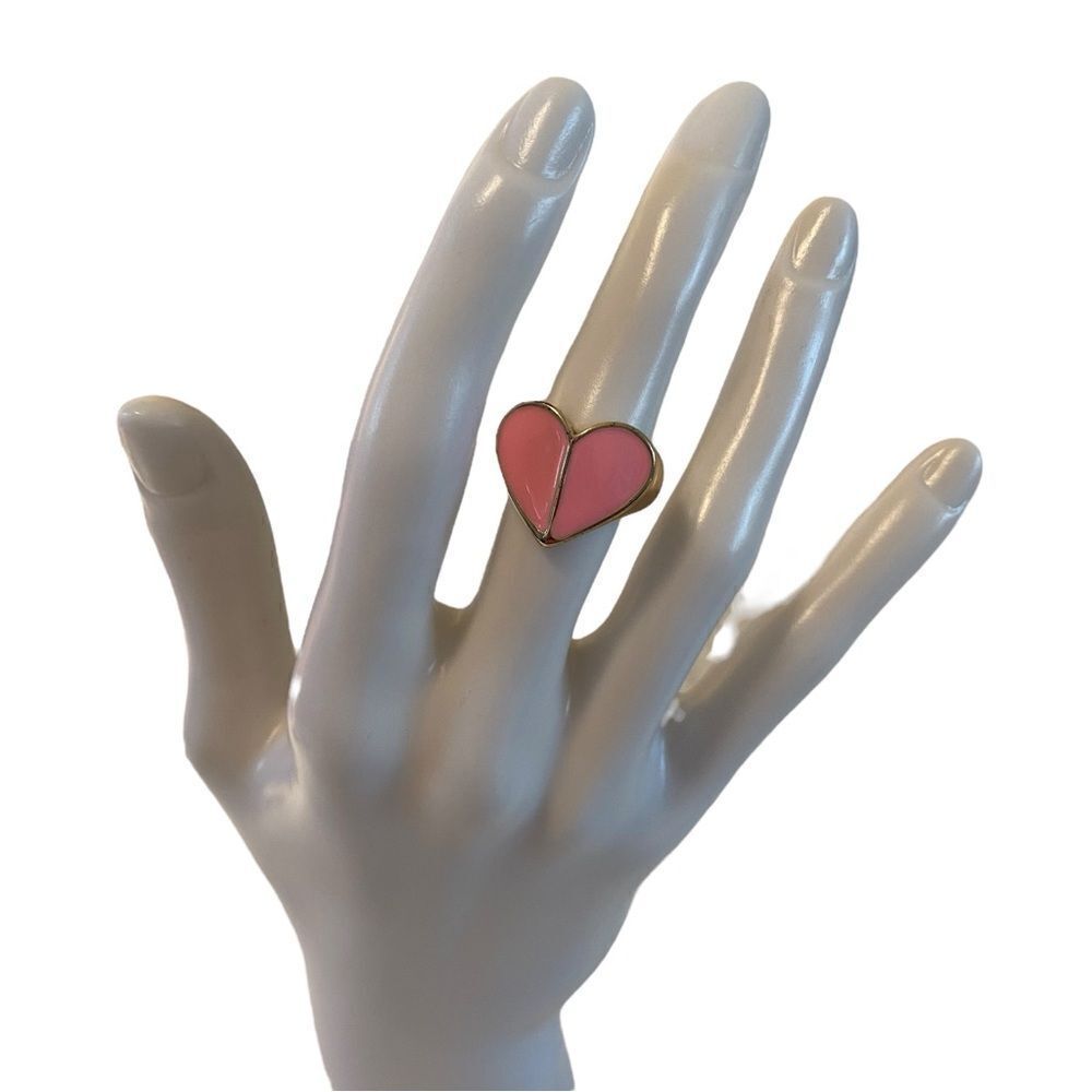 Pink Heart Gold Tone Ring in Ladies Sz. 7. Cute Valentine’s Day Gift Idea.